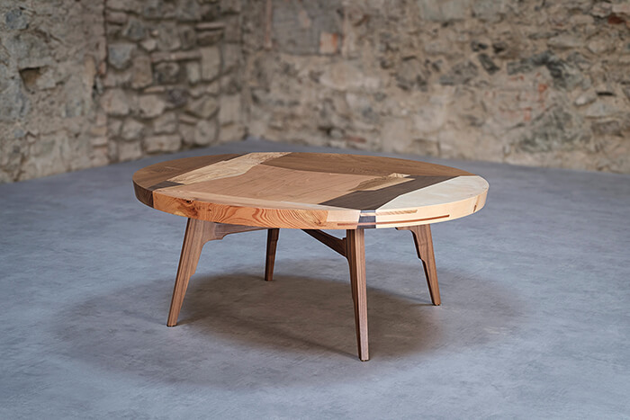 Piano in legno massello con essenze combinate